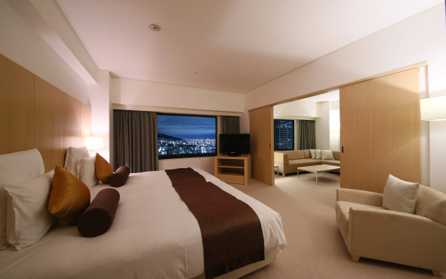 ANA Crowne Plaza Kobe by IHG