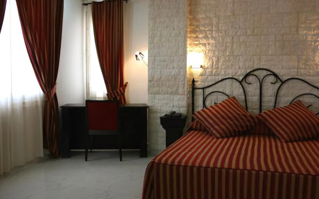 Hotel Oran Center