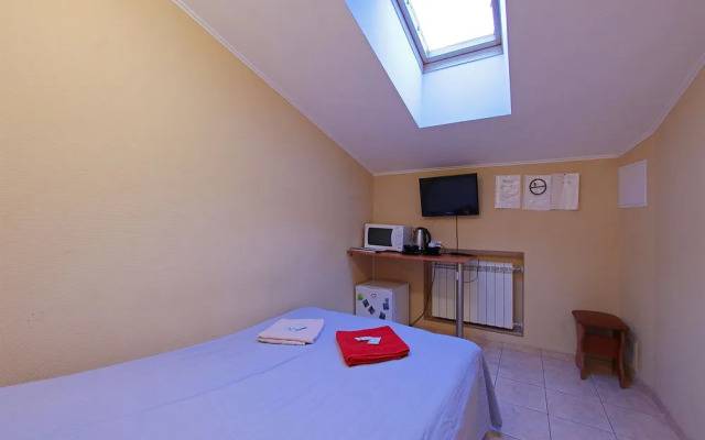 Samsonov Hotel Ligovskiy 48