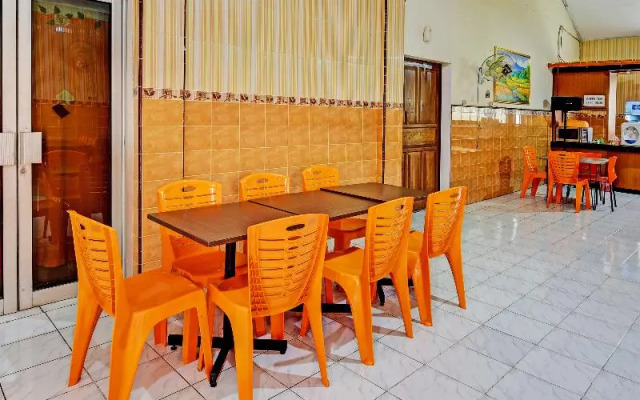 Collection O 91489 Hotel Tanjung Permata