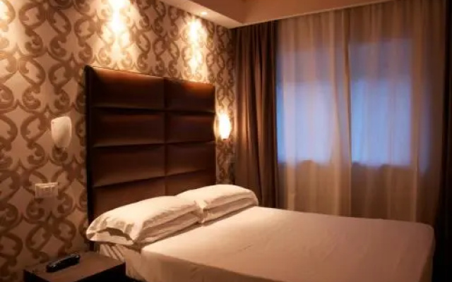 Idueleonihotel