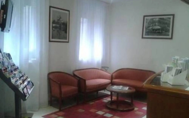 Hotel Lilas Gambetta