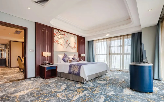 Ramada by Wyndham Wuhan North