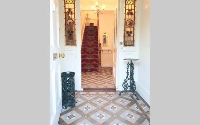 Westfield House - Characterful 7 Bedroom Townhouse