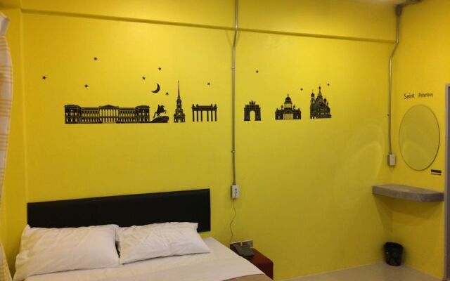 Sleep With Love Hotel комната для гостей