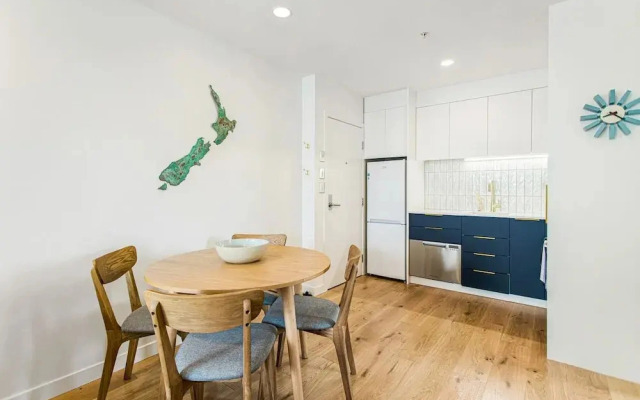Modern 2BR in CBD - Zodiak Stays