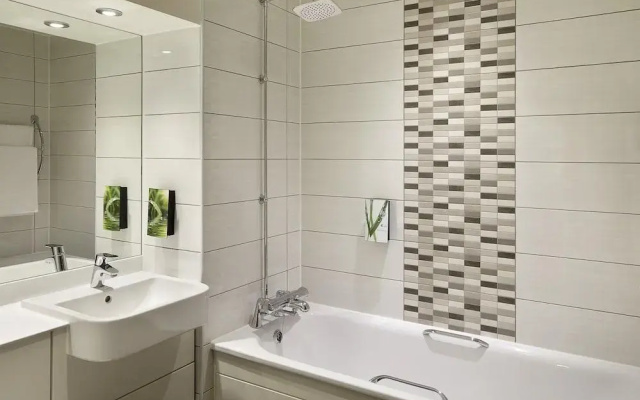Premier Inn Manchester Portland St