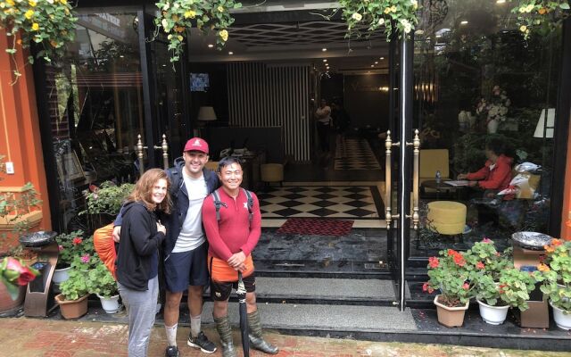 Отель Nomadtrails Boutique Sapa вид на фасад