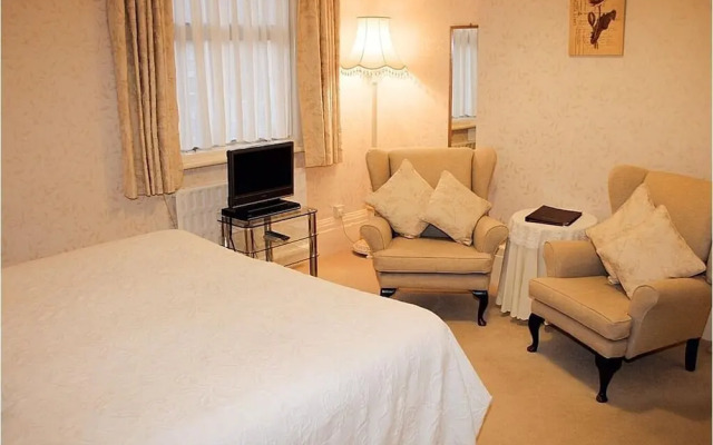 Chudleigh Hotel
