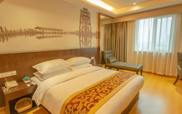 GreenTree Inn Huzhou Wuxing District South Street Chaoyin Bridge Business Hotel