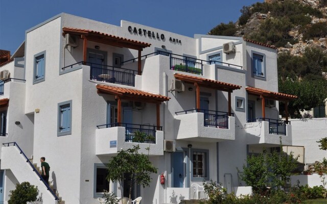 Отель Castello apts вид на фасад