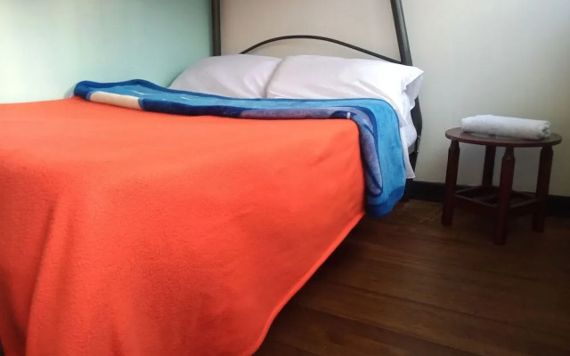 Hostal Café San Bernabe - Hostel