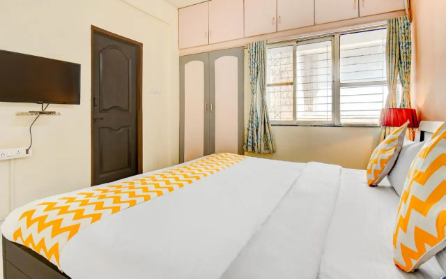 FabHotel Corporate Residency - Nr. Balaji Business Centre