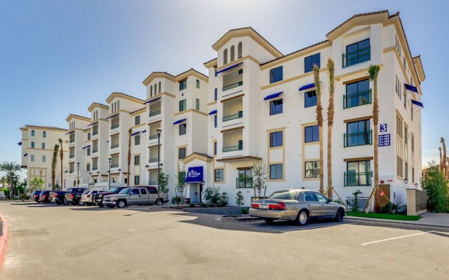 Queen Creek #445 - 3 Br Condo