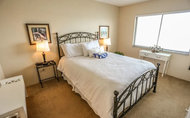 Windward Point 309