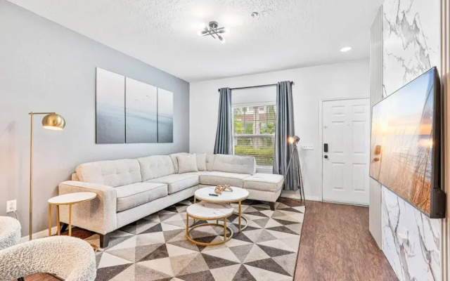 Amazing 3 Bdr House Near Disney - Lv22106