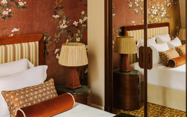 Saint James Paris - Relais & Chateaux