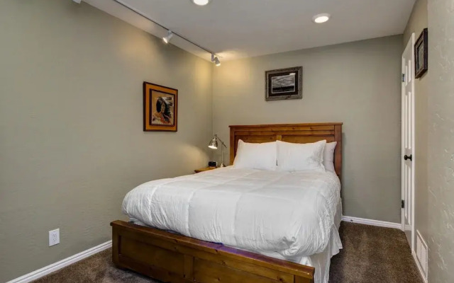 Quitting Time 3 Bedroom Condo by RedAwning