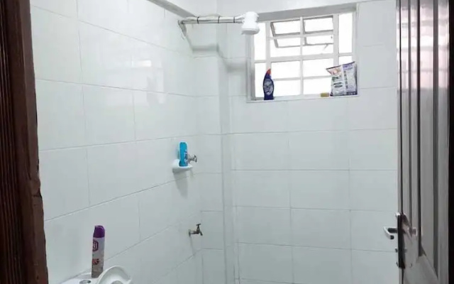 Lux Suites Thome White House Apartments