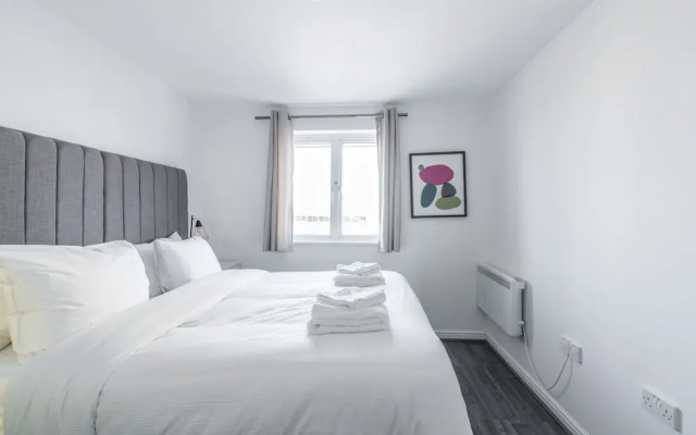 Stowe Suite by Rehoboth - Abbey Wood