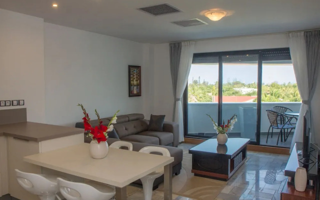 The Streamliner Hotel Apartment