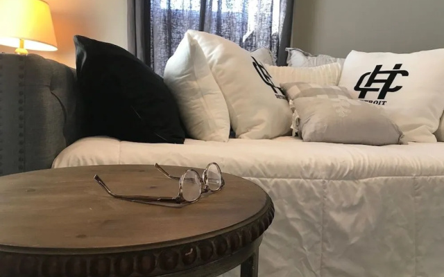 The Cochrane House Luxury Historic Inn