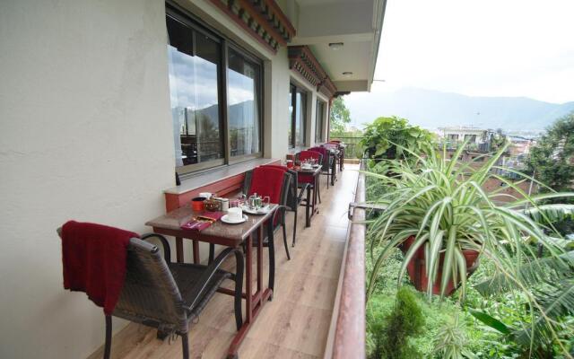 Отель Kathmandu View Непал, Катманду - отзывы, цены и фото номеров - забронировать отель Kathmandu View онлайн балкон