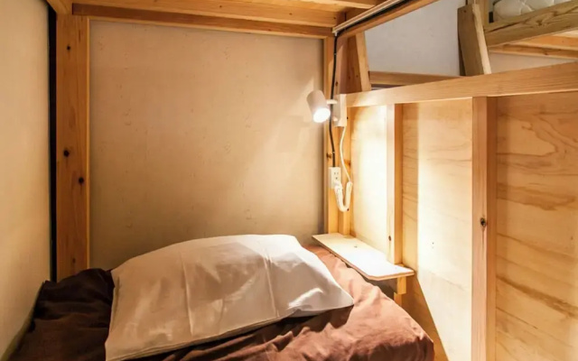 Fukuoka Guesthouse CAMP