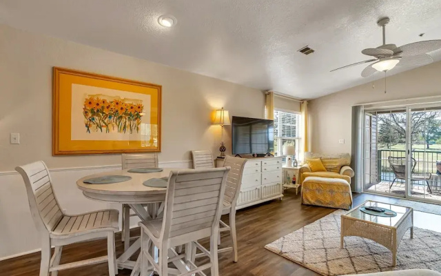 Golden Getaway 2 Bedroom Condo by RedAwning
