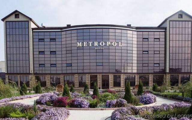 Гостиница Метрополь вид на фасад