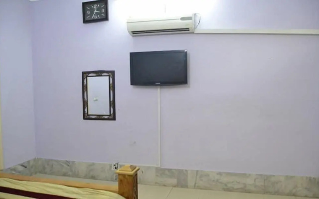 Nazara Hotel And Restaurant