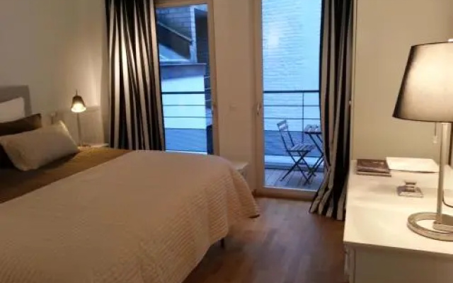 Grand Place The Looks Apartment