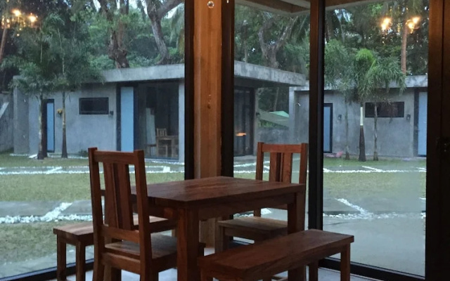 Veue Beach Cabins