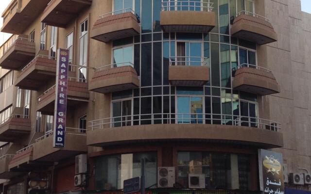 Sapphire Grand Hotel вид на фасад