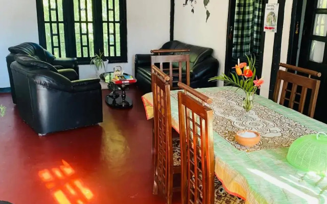 River Side Guest House & Travels