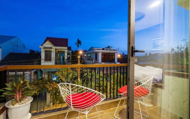 Hoi An Grace River Villa