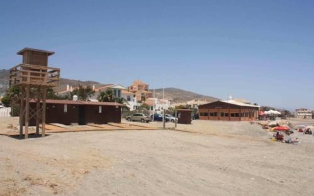 Hotel Embarcadero de Calahonda de Granada вид на фасад