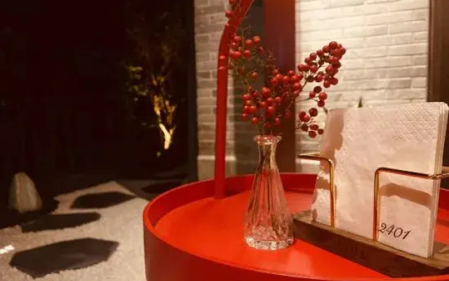 2401 Guesthouse