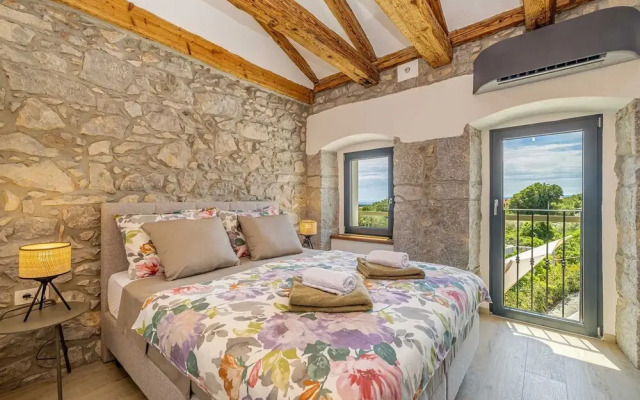 Holiday House Rural Home Frane