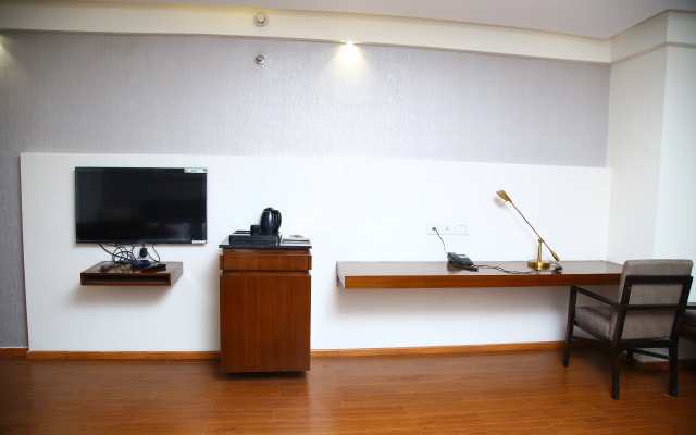 Hotel SVM Grand