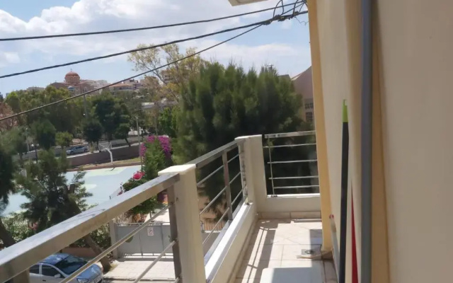 Lavrio port-centre 1bdr Apt with balcony wash machine