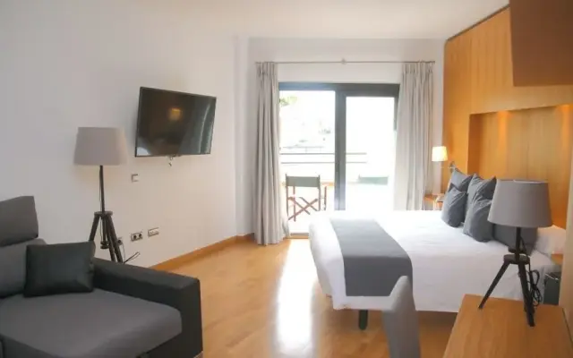 Albayt Nueva Alcaidesa Apartments