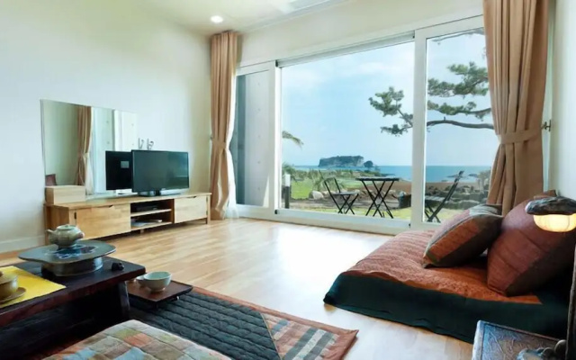 The BB's Jeju Resort