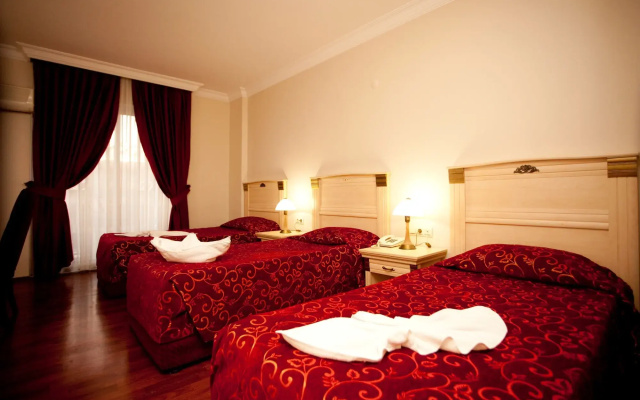 Dabaklar Deluxe Hotel