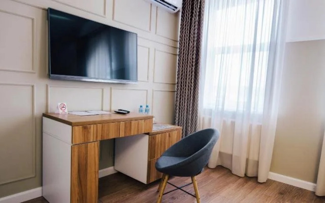 Gosudar Hotel