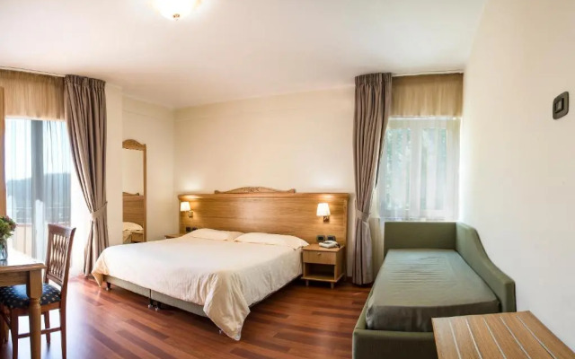Hotel Park 108