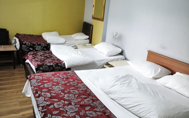 Yılay Otel