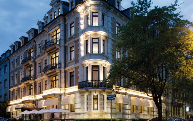 Отель ALDEN Suite Hotel Splügenschloss Zurich Швейцария, Цюрих - 9 отзывов об отеле, цены и фото номеров - забронировать отель ALDEN Suite Hotel Splügenschloss Zurich онлайн вид на фасад