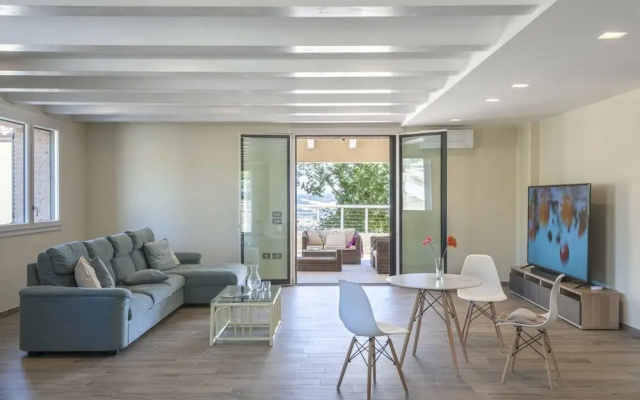 Casale Astralis 13 by Marche Holiday Villas