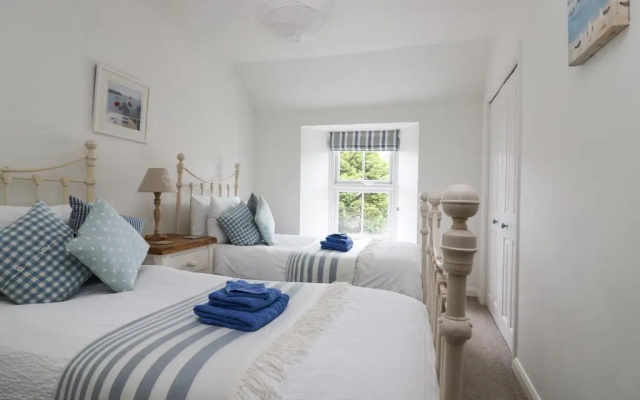 Pebble Cottage